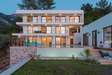 Villa White House