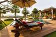 Dasiri Lakefront Villa