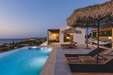 Bohemian Villas with Private Infinity Pool, Jacuzzi & Seaview, 15min from City Center