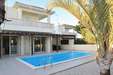 Villa Larnaca Bay Resort